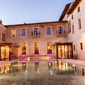 Corte Regia Relais & 4* Valeggio sul Mincio