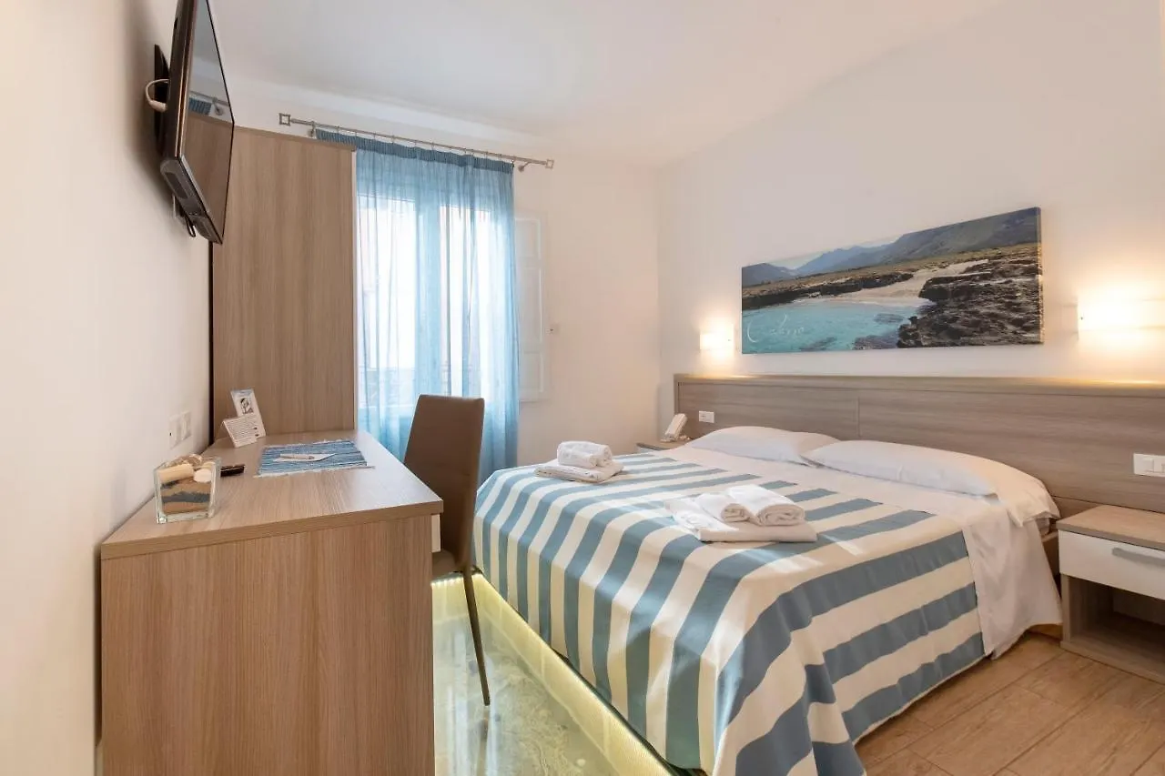 La Nicchia Guest House San Vito Lo Capo 3*,
