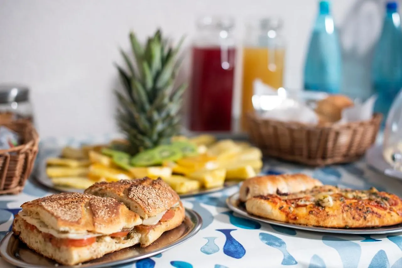 ***  La Nicchia Guest House San Vito Lo Capo Italy